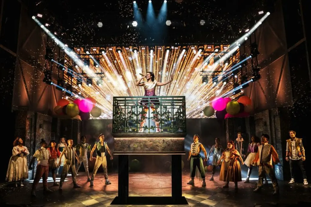 Performing Arts Tour